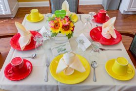 Dining space with chef-prepared food in a retirement community